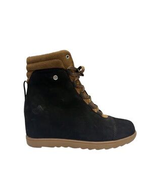 Forsake Alma High Women’s Outdoor Sneaker Boots Size 9